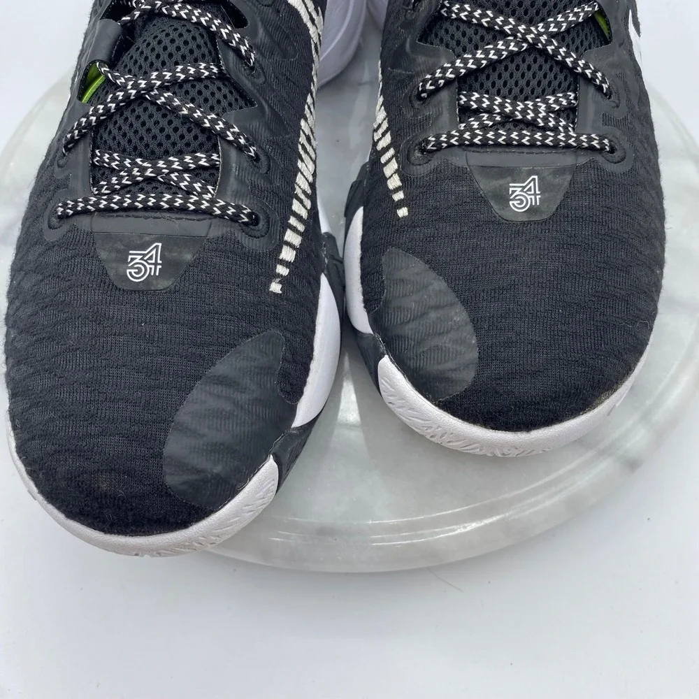 Nike Giannis Immortality 2 Basketball Shoes Mens 10 Black White CZ4099-010